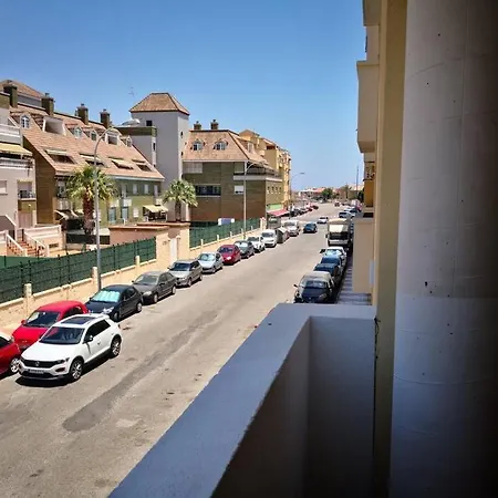 Zona Playa En Roquetas Cerca De Bares Restaurantes Y Centro Comercial Roquetas de Mar