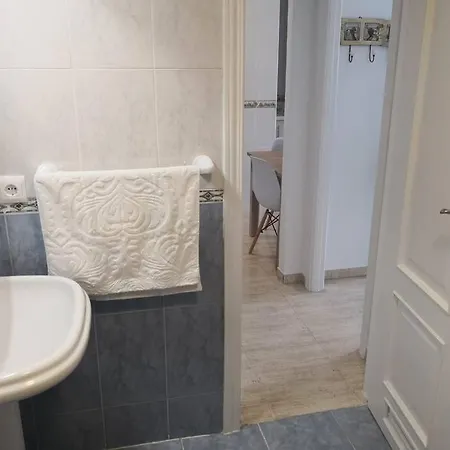 Zona Playa En Roquetas Cerca De Bares Restaurantes Y Centro Comercial Apartamento Roquetas de Mar